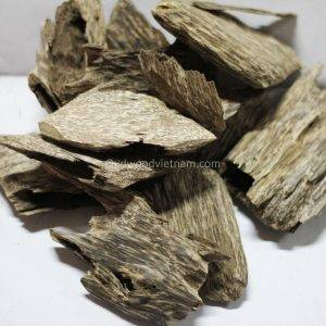 Vietnam Cultivated Oud Wood Agarwood Chips | Grade B