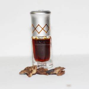 Agarwood (Oud) Essential Oil (Aquilaria Malaccensis) | Premium Quality Aloeswood Oud Oil | 100% Natural Undiluted Frangrance Therapeutic Grade Essential Oil For Aromatherapy | Long Lasting Aroma Oil | Grade A++