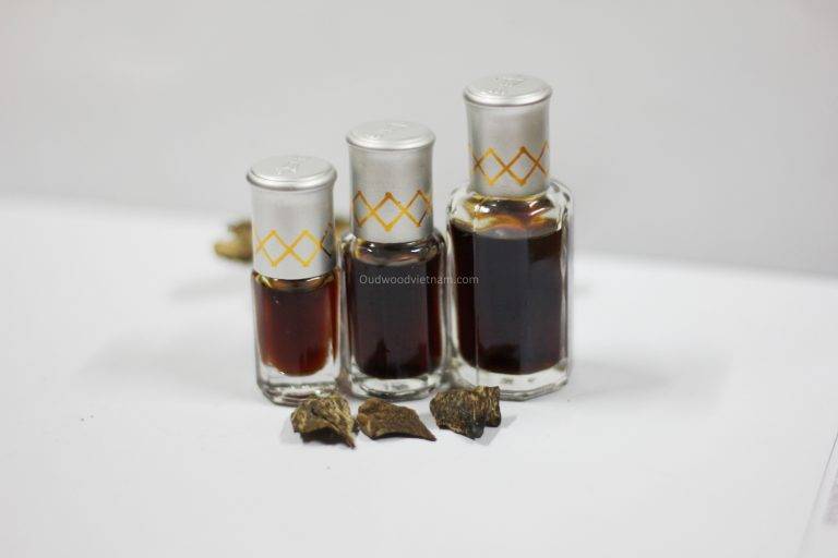 Oud oil Oudh Oil Agarwood Oil OUD WOOD AGARWOOD KINAM