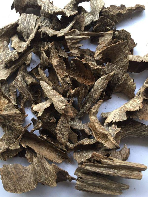 Agarwood Chips Oud Chips Incense Aroma | Natural Wild and Rare Agarwood Chips from Oudwood Vietnam | Pure Material Grade A++ (Khoan Phuc Trach)