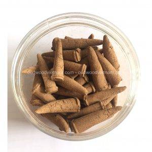 Premium Quality Agarwood Incense Cone Oud Incense Cone 50 Cones - 55 Grams Grade A++ | 100% Made of Natural and Wild Agarwood Oud | Long Lasting 12 Hours Aroma | Specical Handmade | Pure and Raw