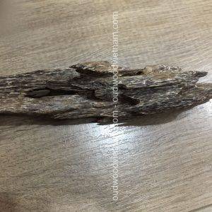 Mini Wild Fragrance Agarwood Aloeswood Handy Sculpture Art Colletion From Khanh Hoa Forest