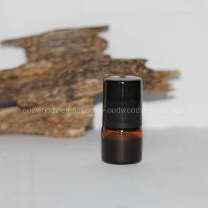 Oud Oil | Oudh Oil | Agarwood Oil | Premium Quality | 100% Natural Undiluted Fragrance Essential Oil | Long Lasting Aroma Oil | Grade A+| 1ML