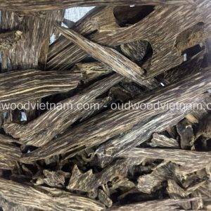Wild Oud Wood Agarwood Chips | Kien Rung A | Grade A+