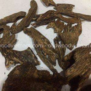 Wild Oud Wood Agarwood Chips | Kien Ruc Nha Trang | Grade A+