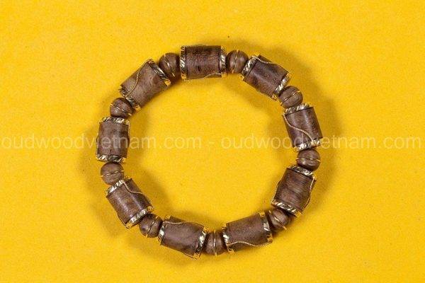 Vietnam agarwood bracelet - Oudwoodvietnam.com