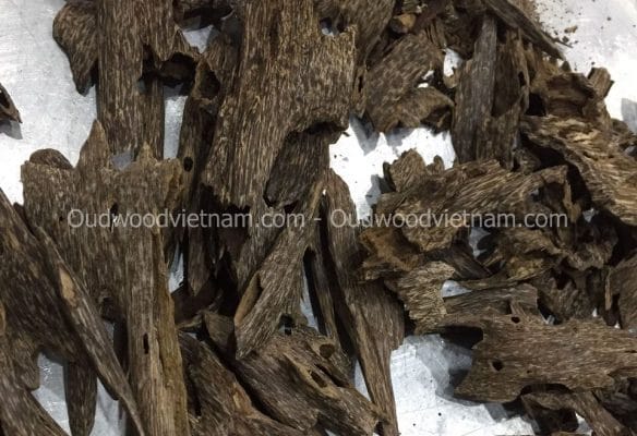 Expensive agarwood - oudwoodvietnam.com
