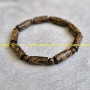 Gio Lieu Wooden Blessing Bracelet (3)