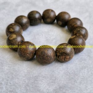 gio-lieu-wooden-blessing-bracelet-18mm-bead (1)