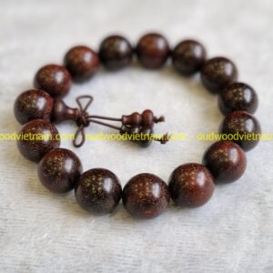 red-sandal-wooden-blessing-bracelet-16mm-bead (3)