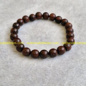 red-sandal-wooden-blessing-bracelet-9mm-bead (3)