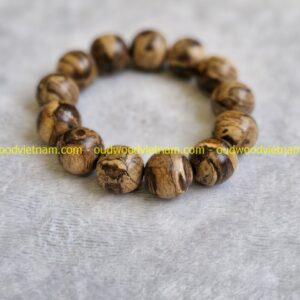 vietnam-natural-agarwood-bead-bracelet-28 (3)