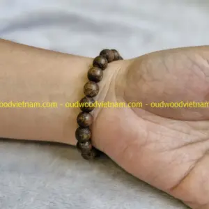Gio Lieu Wooden Blessing Bracelet - 9mm bead